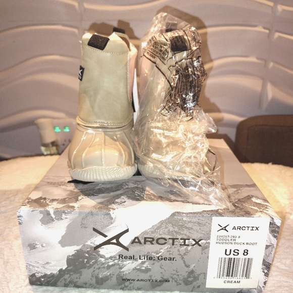 NEW Arctix Girls Toddler Hudson Duck Boots Size Toddler 8 Color Cream and Pink - Picture 3 of 4